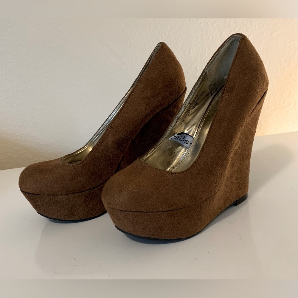 Faux Suede Brown Platform Wedge Heels - Mossimo